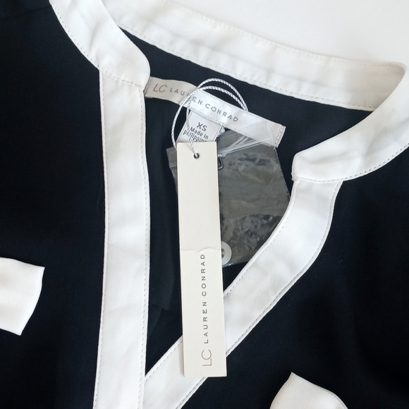 Lauren Conrad Women's Sheer Black Long Sleeve Blouse w Delicate Bow Accents XS - Picture 6 of 11